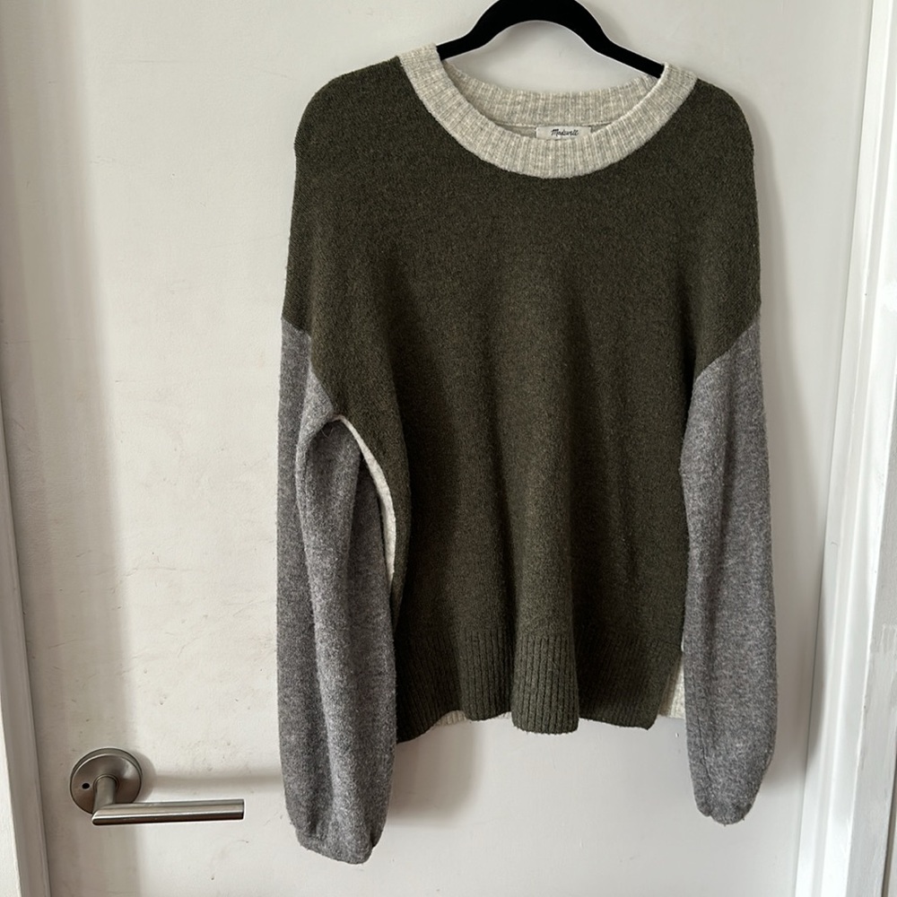 Madewell Colorblock Payton Sweater in Coziest Yarn - Picture 2 of 5